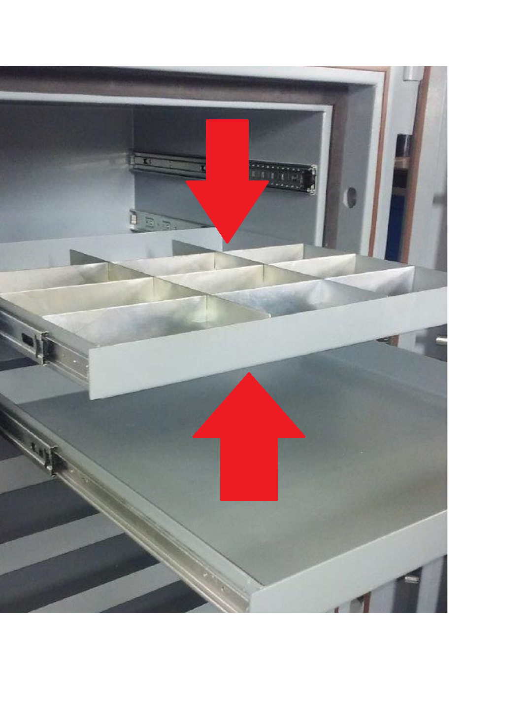 Possui espa�adores a cada 03 fitas